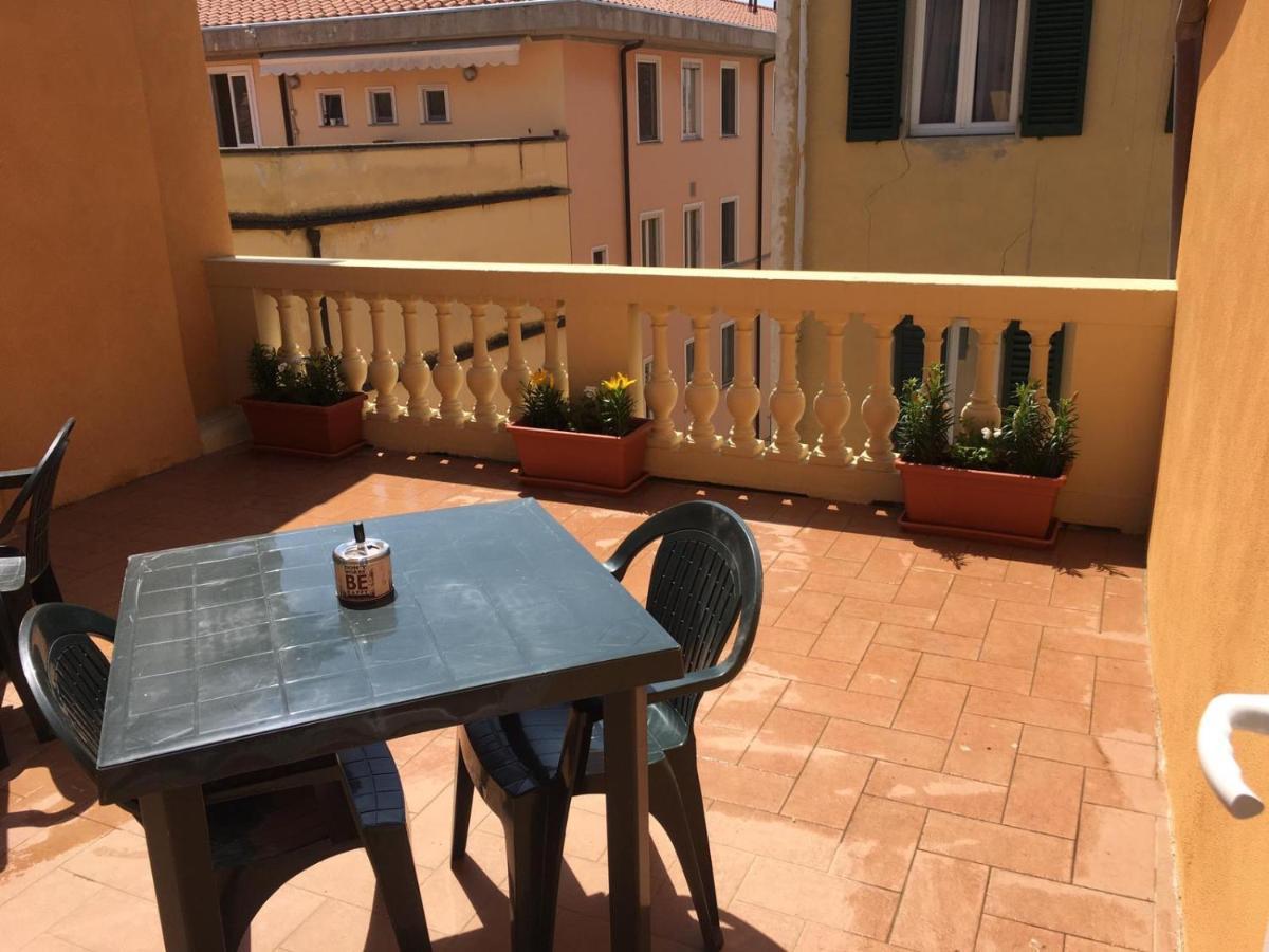 Casa Carducci 33 Bed & Breakfast Пиза Екстериор снимка